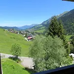 Gastehaus Am Berg * Hirschegg (Vorarlberg)