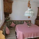 Gastehaus Am Berg *