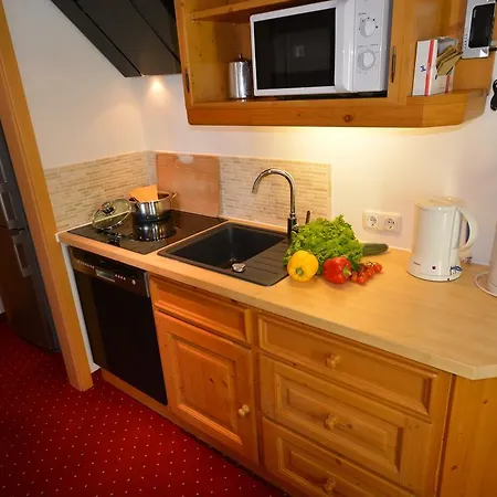 Gaestehaus Am Berg * Hirschegg (Vorarlberg)