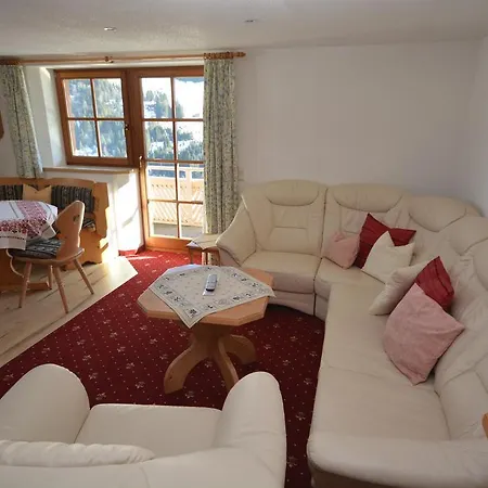 Gaestehaus Am Berg Hirschegg (Vorarlberg)