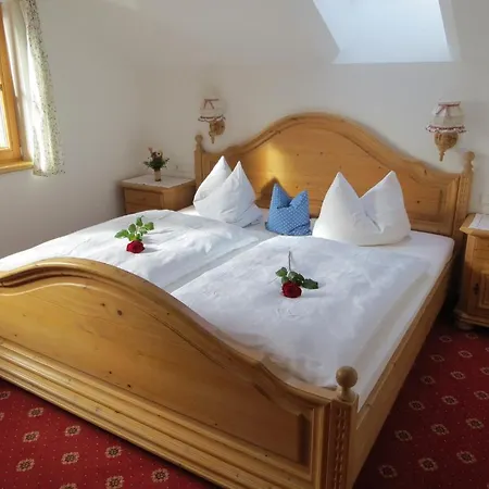 Gaestehaus Am Berg Apartamento Hirschegg (Vorarlberg)