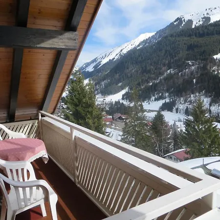 شقة Gaestehaus Am Berg Hirschegg Rein