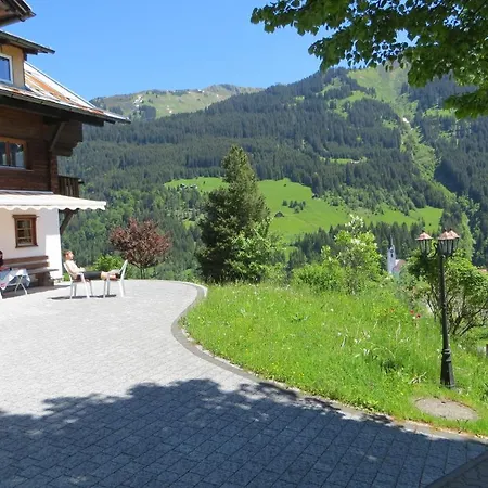 아파트 Gaestehaus Am Berg