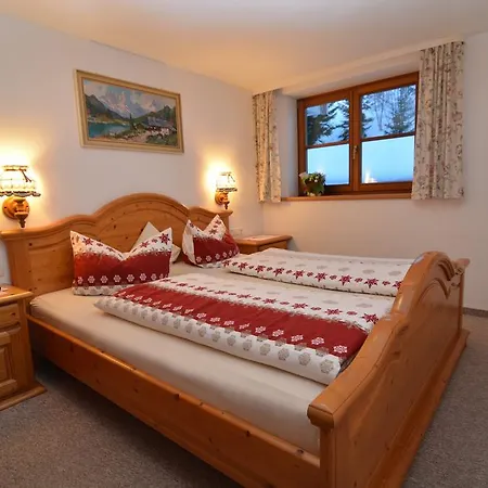 Gaestehaus Am Berg * Hirschegg (Vorarlberg)